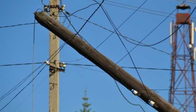 У Харкові після ворожих авіаударів є знеструмлення